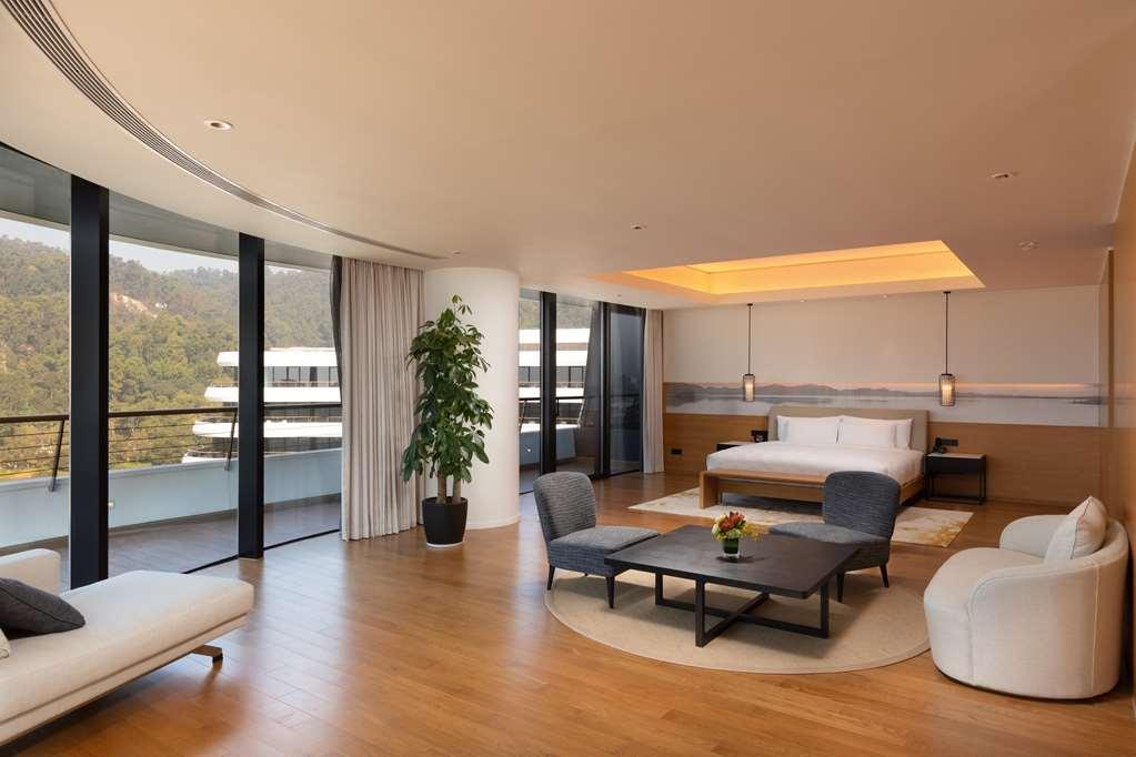 Ln Garden Hotel Nansha Guangzhou Oda fotoğraf